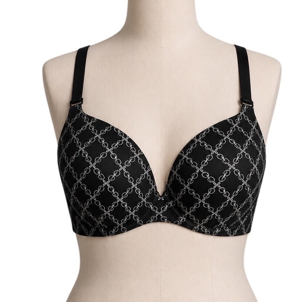 Victoria's Secret PINK Wear Everywhere T-Shirt Bra 38D Black White Logo Print